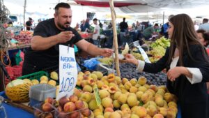 Başkan Vekili Sevil Aydar Yıldız’dan Pazar Esnafına Ziyaret