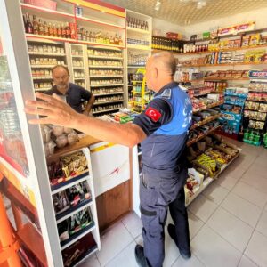 Ceyhan Belediyesi’nden Okul Çevresinde Tek Sigara Denetimi