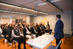 TARIMDA DİJİTAL DÖNÜŞÜM SARIÇAM’DA BAŞLADI