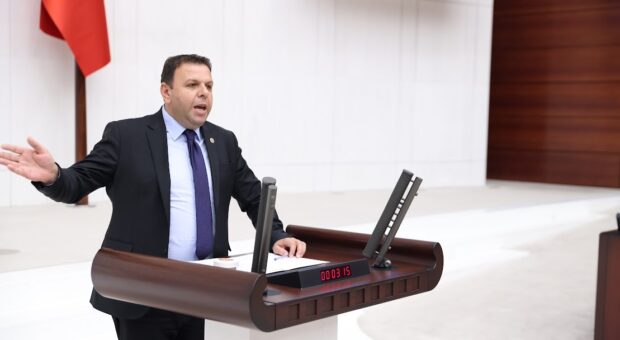 Ediz Ün: “Devlet Eliyle Çiftçi Batırılıyor”