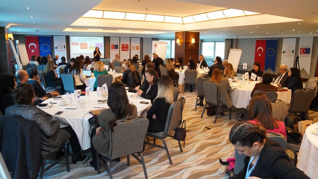 Adana Büyükşehir Belediyesi, Kadın Dostu Kentler Programı kapsamında Ankara’da çalıştaya katılım sağladı.