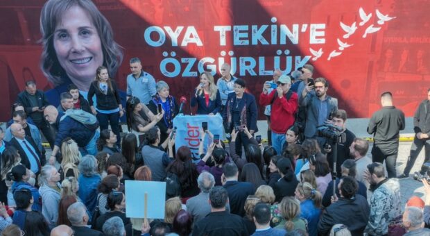 Seyhan’da “Oya Tekin’e Özgürlük” Çağrısı Büyüyor