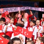 MİNİK KALPLERDEN ANLAMLI MESAJ: “EĞİTİMDE ŞİDDETE HAYIR”