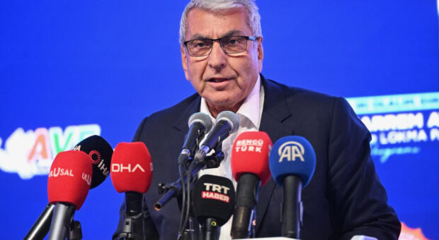 Hacıbektaş’ta konuşan Cemal Canpolat: Bu coğrafya halen zulme direniyorsa Hüseyin’in kararlılığındandır!