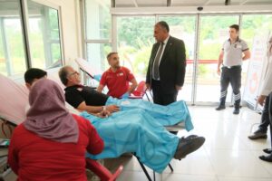 Birbirimize candan bağlıyız