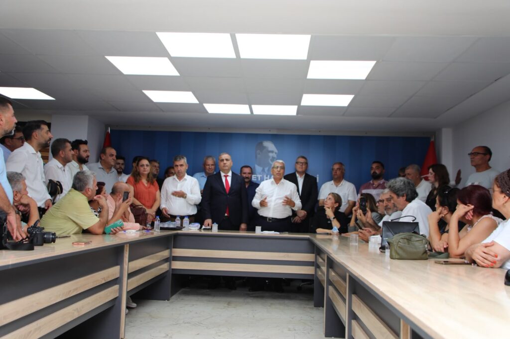 “CHP’yi Yeniden Ayağa Kaldıracağız”