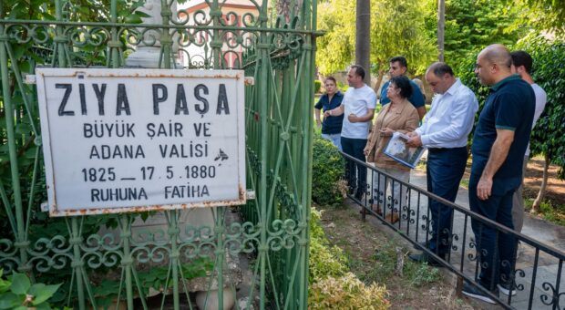 Seyhan Belediyesi Tarihi Ziya Paşa Dinlenme Parkı’nı Yeniliyor