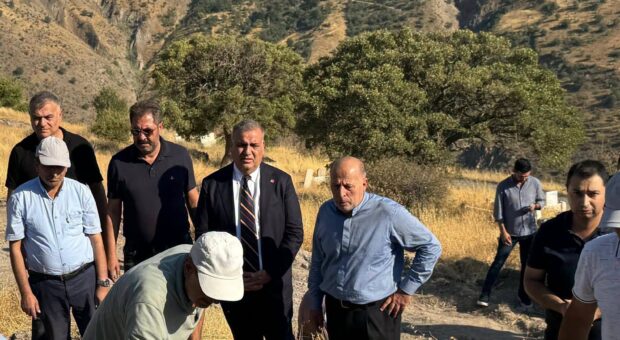 Orhan Bayram’dan Ali Demirçalı’ya Büyük Vefa: Acı Gününde Yalnız Bırakmadı