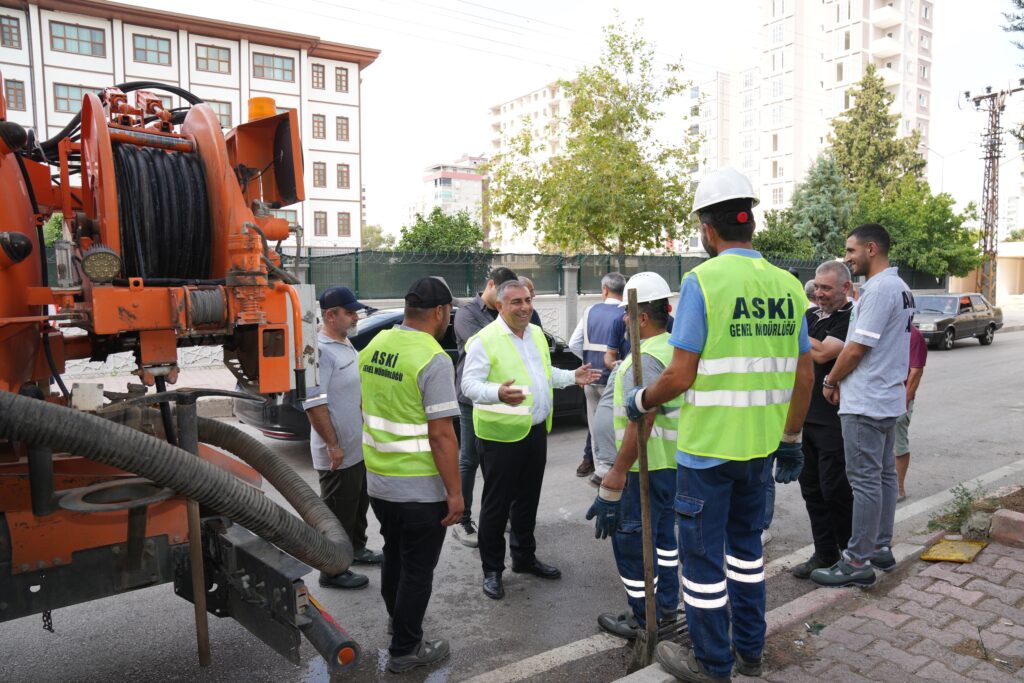 ASKİ’den kış hazırlığı, Merkez ilçelerde kanal ana hatları temizleniyor