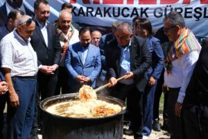 Geleneksel Kızıldağ Karakucak Güreşleri 541 yıldır gurur kaynağı