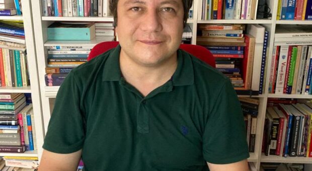 BOLU’DAN ABD’YE UZANAN BİLİMSEL BAŞARI:Prof. Dr. Ali Evren Tufan’a AACAP’tan Saygın Ödül