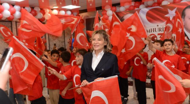 CUMHURİYETİN 103. YILINDA 103 ÇOCUKLA ANLAMLI KUTLAMA